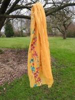 Sjaal geborduurde bloemen geel